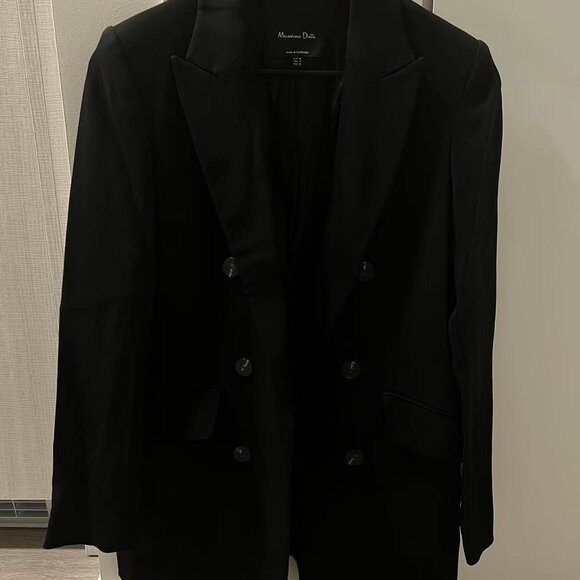 Massimo Dutti Crepe blazer with buttons - Picture 2 of 5